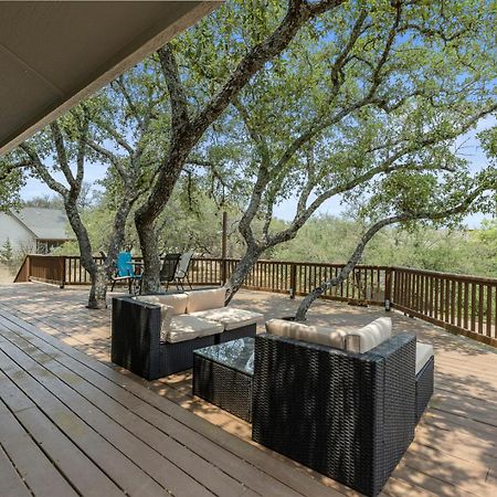 Wine Country Retreat - With A Lake View! Spicewood エクステリア 写真