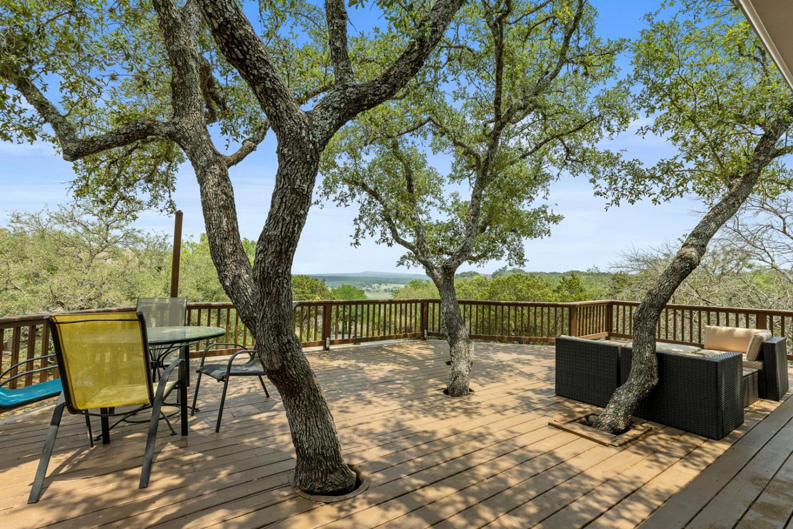 Wine Country Retreat - With A Lake View! Spicewood エクステリア 写真