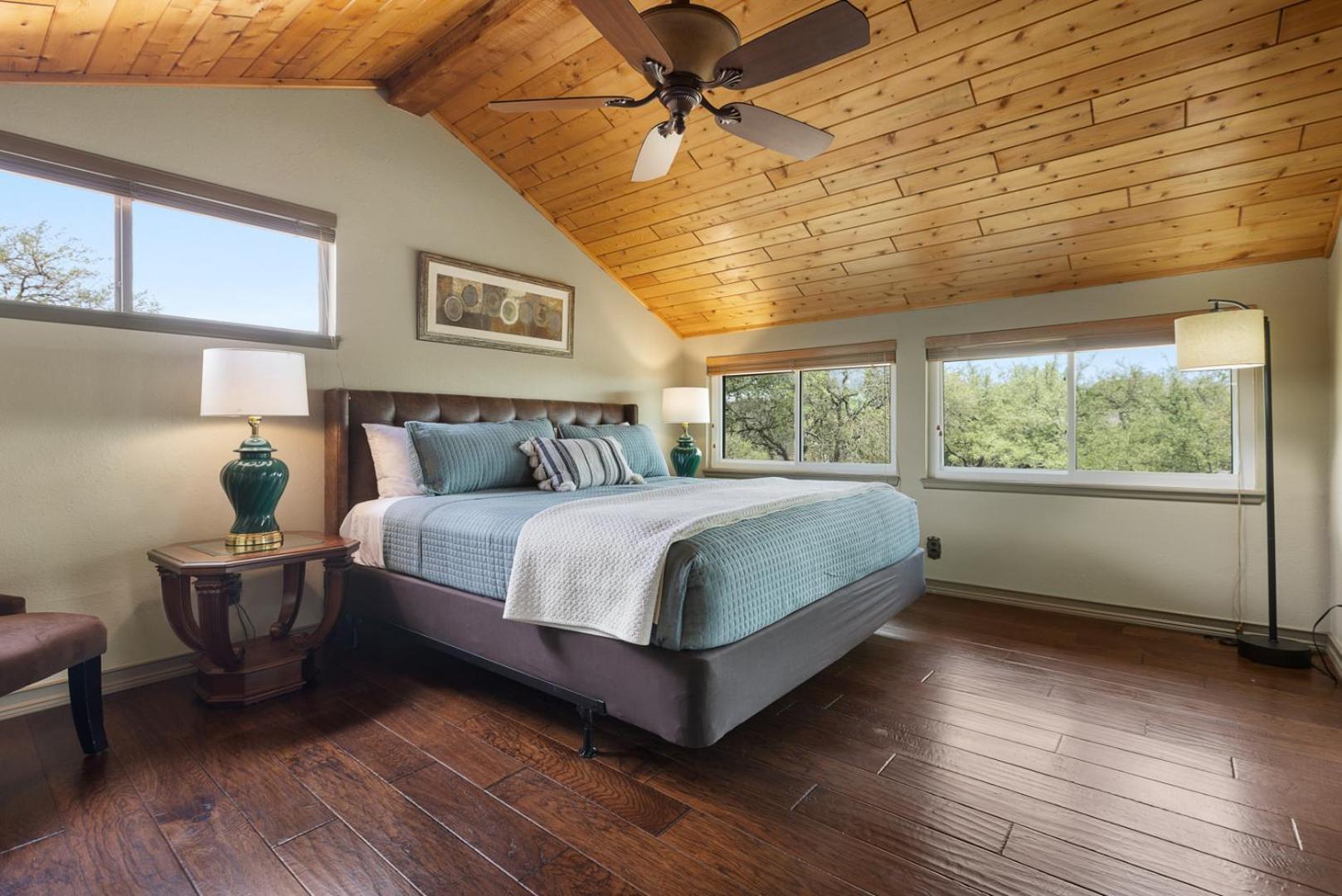 Wine Country Retreat - With A Lake View! Spicewood エクステリア 写真